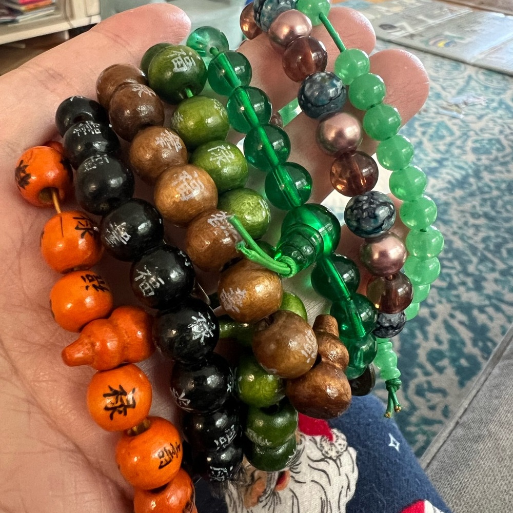 Vintage 90s-2000s energy beads